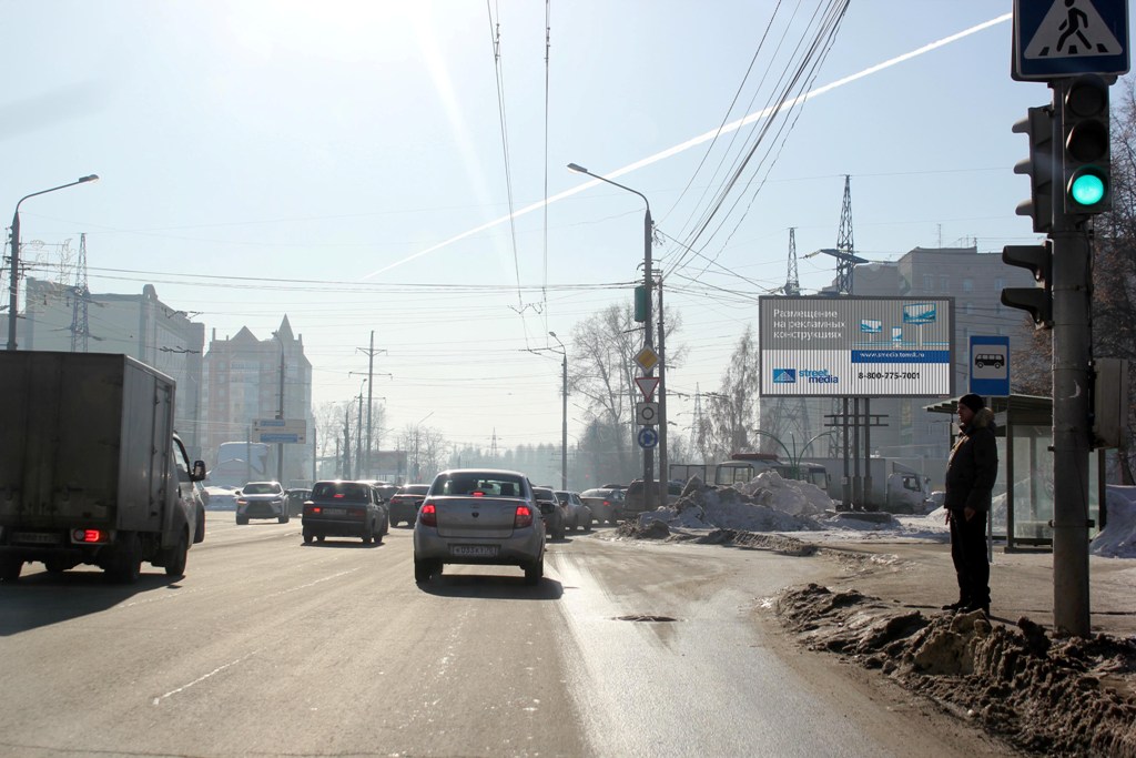 ул. Нахимова, 46 (пл. Транспортная) (призматрон)