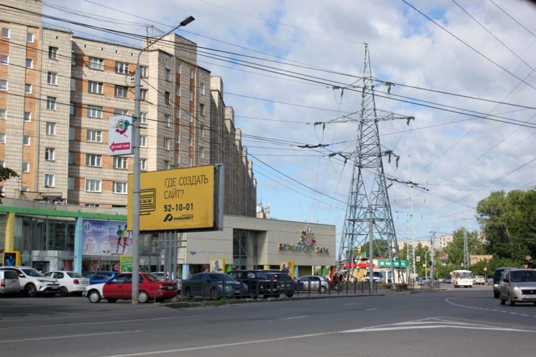 ул. Нахимова, 15 (пл. Транспортная)