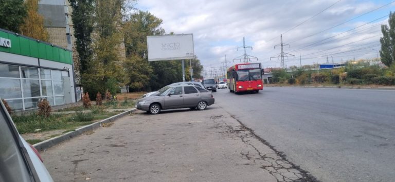 ул. им.Тархова, 6 - пр. Строителей